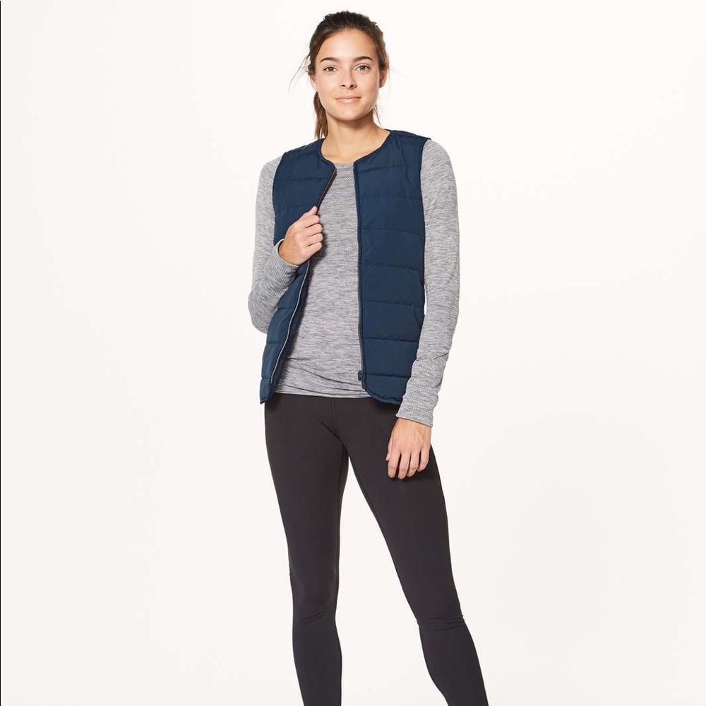 Lululemon NWOT Just Enough puff inkwell vest Sz6